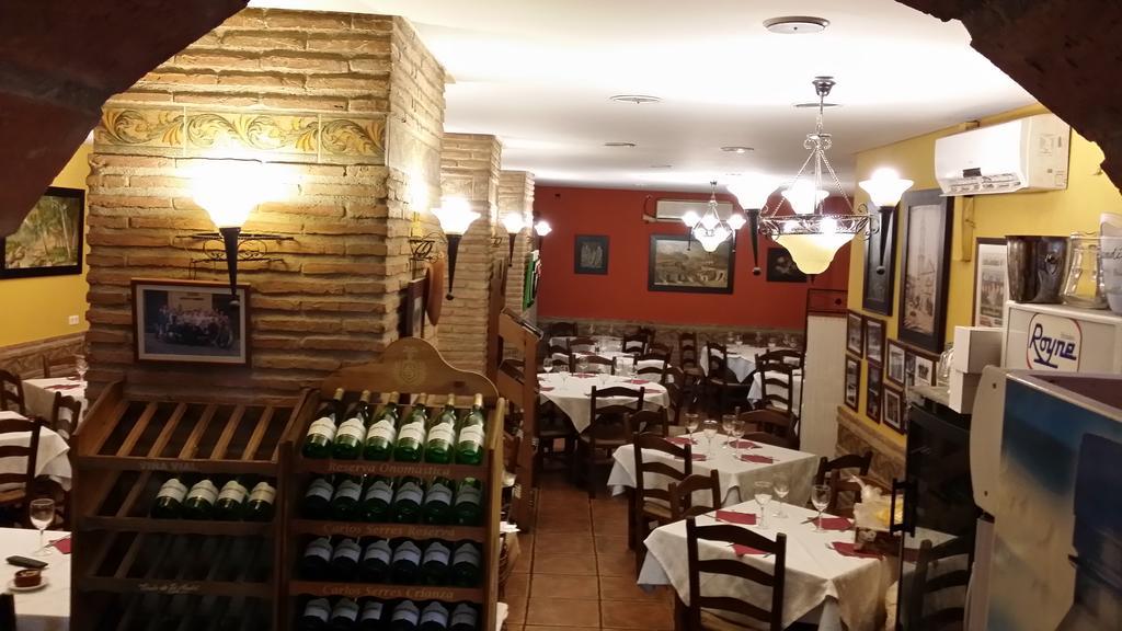 Hotel Meson El Numero Uno Antequera Buitenkant foto
