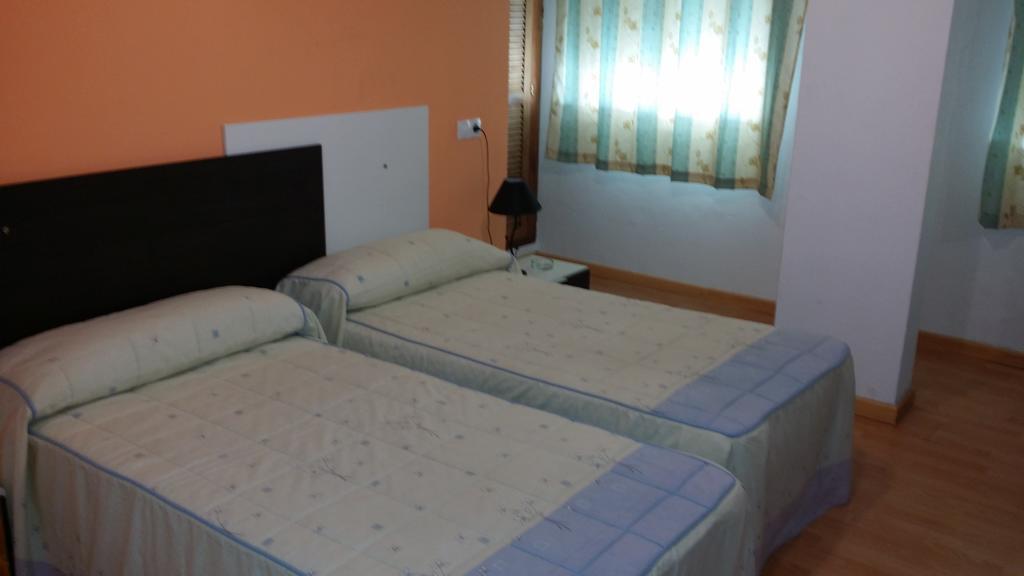 Hotel Meson El Numero Uno Antequera Buitenkant foto